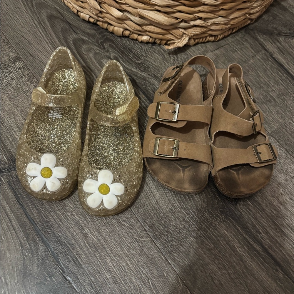 Old Navy Sandals